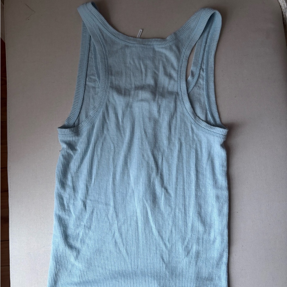 Light Blue Ribbed Tank Top - Picture 3 of 3